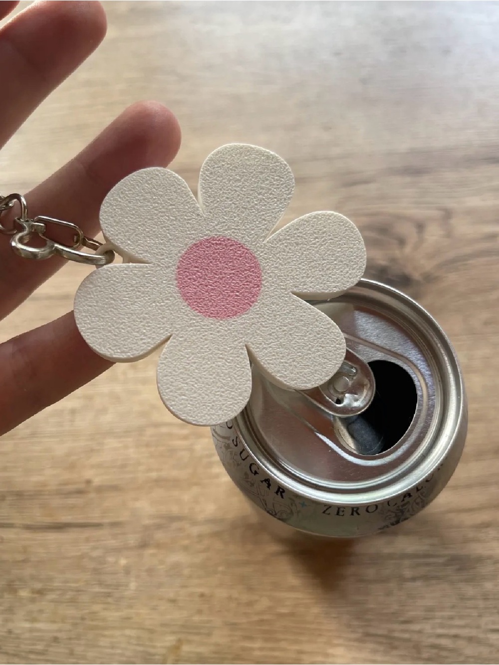 Daisy Bottle Can Opener